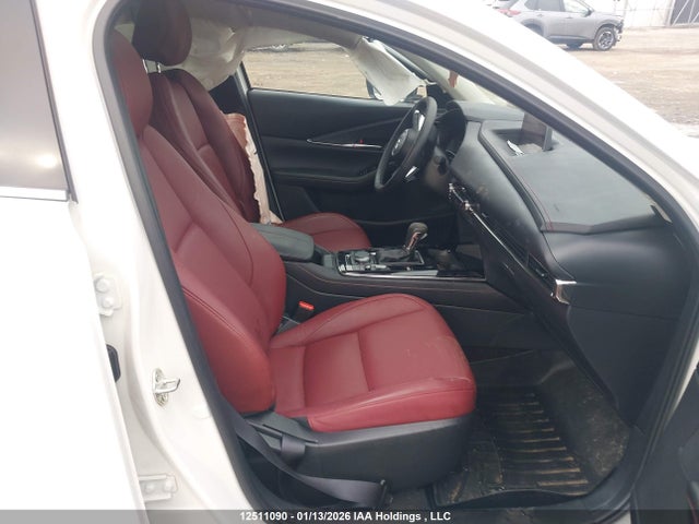 3MVDMBDY8SM823775 Mazda Cx-30 Premium
