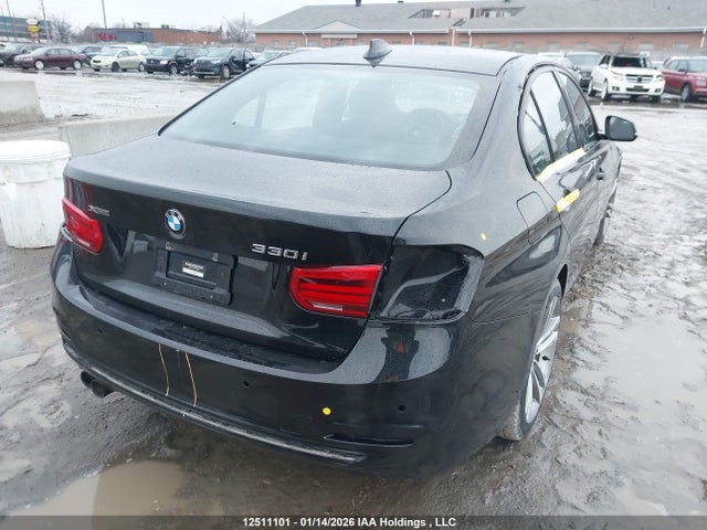 WBA8D9C34HA005285 BMW 330 XI
