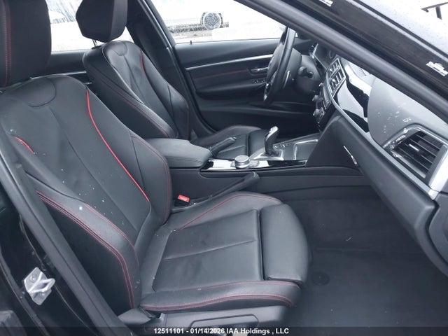 WBA8D9C34HA005285 BMW 330 XI