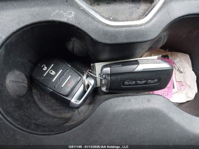 1C6SRFVT5RN123806 RAM 1500 Sport