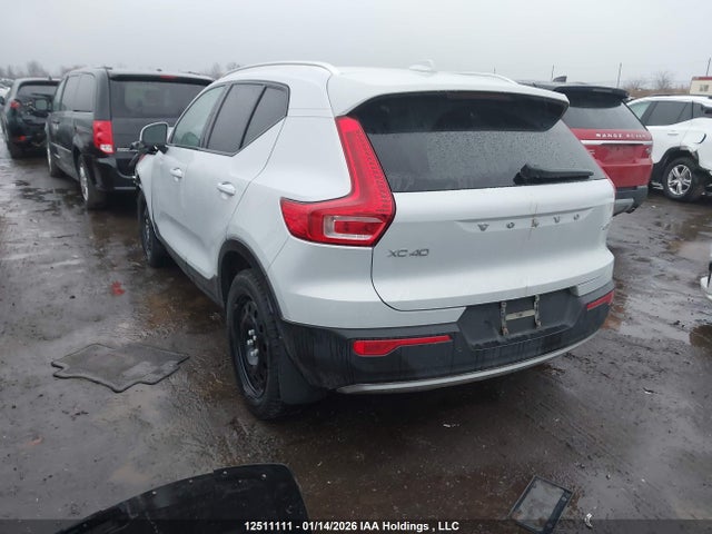 YV4162UK2L2277474 Volvo Xc40 T5 Momentum