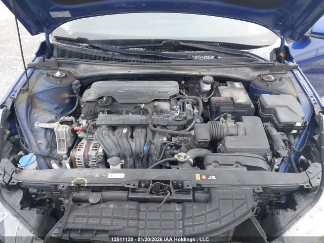 KMHLM4AG1NU350494 Hyundai Elantra Preferred Ivt With Sun And Tech Package