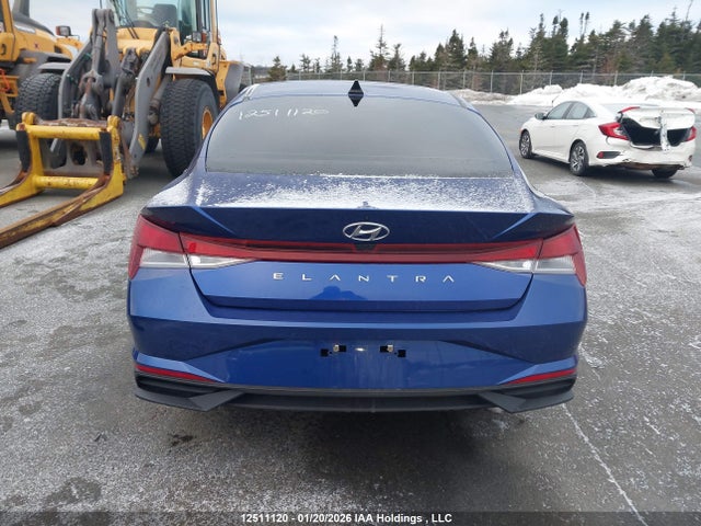 KMHLM4AG1NU350494 Hyundai Elantra Preferred Ivt With Sun And Tech Package