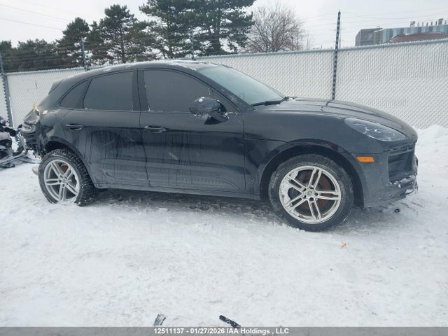 Porsche Macan 2024 WP1AA2A53RLB12731 Image 12