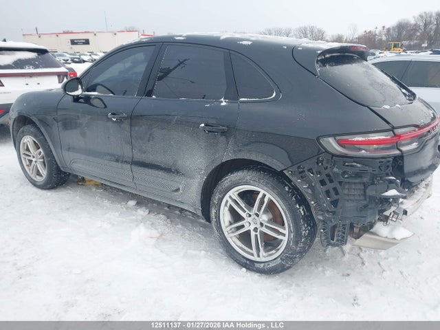 Porsche Macan 2024 WP1AA2A53RLB12731 Image 13