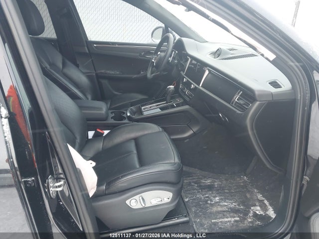 Porsche Macan 2024 WP1AA2A53RLB12731 Image 5