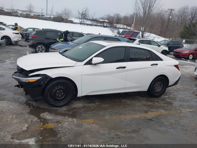 KMHLM4DG8RU664886 Hyundai Elantra