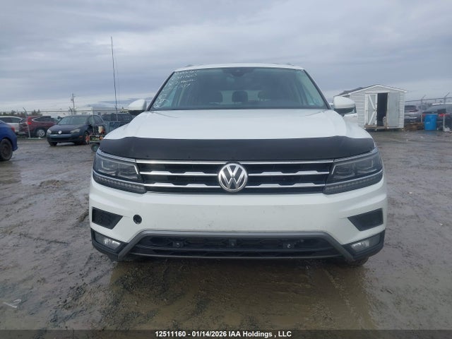 3VV4B7AX6JM142207 Volkswagen Tiguan Highline