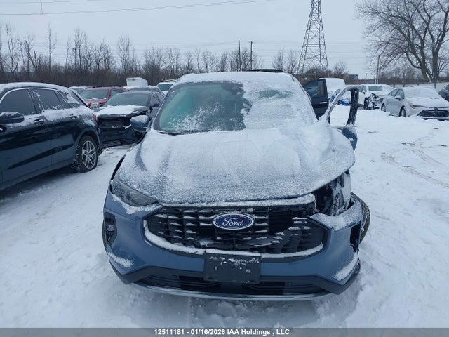 1FMCU9JA0SUB07179 Ford Escape Platinum