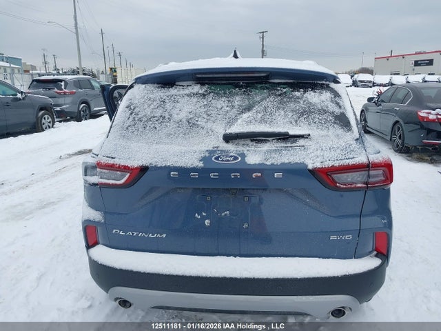 1FMCU9JA0SUB07179 Ford Escape Platinum