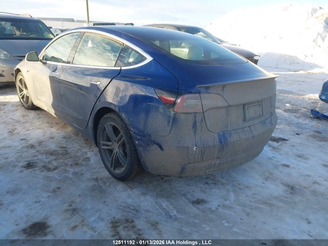 5YJ3E1EBXKF423025 Tesla MODEL 3