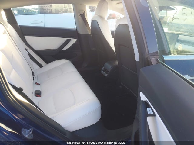 5YJ3E1EBXKF423025 Tesla MODEL 3