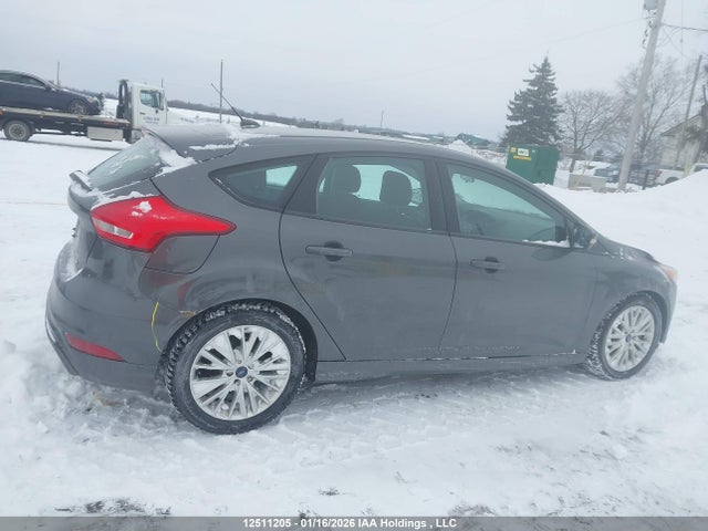1FADP3K21HL260825 Ford FOCUS SE