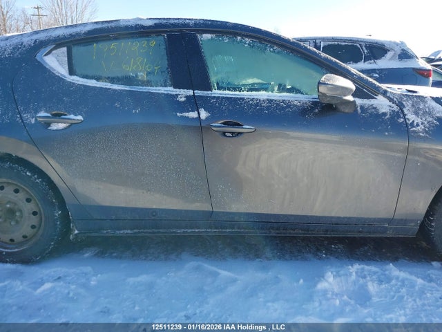 JM1BPAK75P1618164 Mazda 3 SELECT