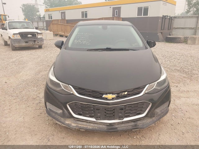 3G1BE6SM7HS600217 Chevrolet Cruze Lt Auto