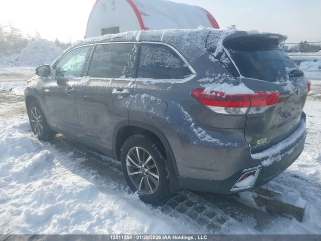 5TDJZRFH8KS589715 Toyota Highlander Se/xle