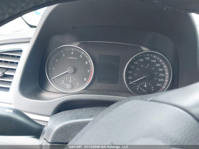 KMHD84LF5JU525076 Hyundai Elantra