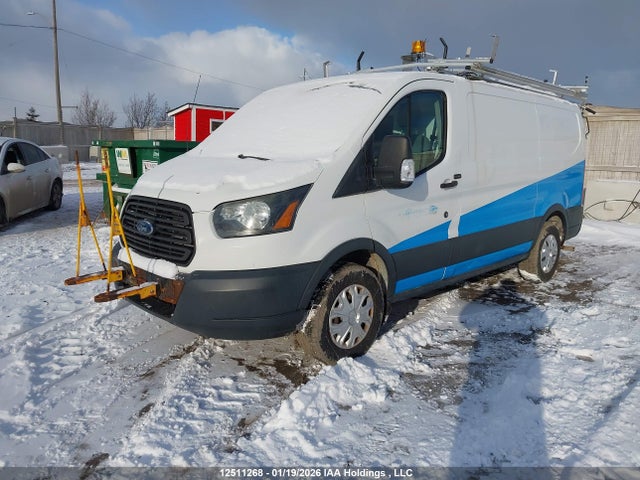 1FTNR1ZM7FKB24061 Ford Transit T-250