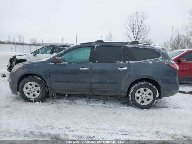 1GNKRFKD0EJ216229 Chevrolet Traverse Ls
