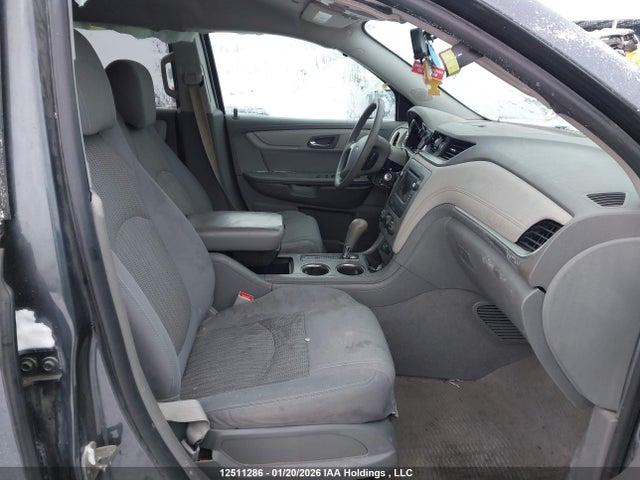 1GNKRFKD0EJ216229 Chevrolet Traverse Ls