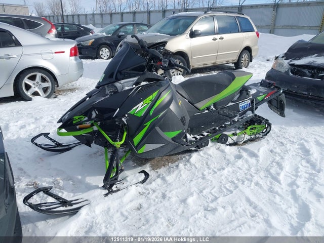 4UF18SNW7JT105939 Arctic Cat Zr 8000 137