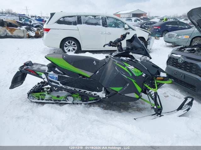 4UF18SNW7JT105939 Arctic Cat Zr 8000 137