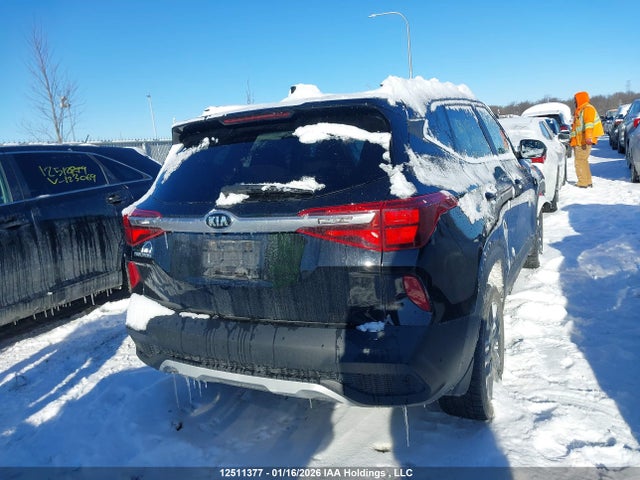 KNDEPCAA6M7214370 KIA Seltos