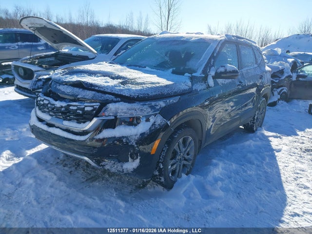 KNDEPCAA6M7214370 KIA Seltos