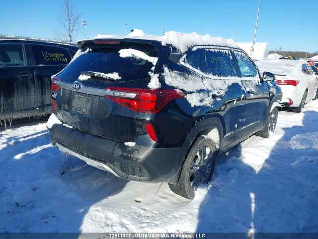 KNDEPCAA6M7214370 KIA Seltos