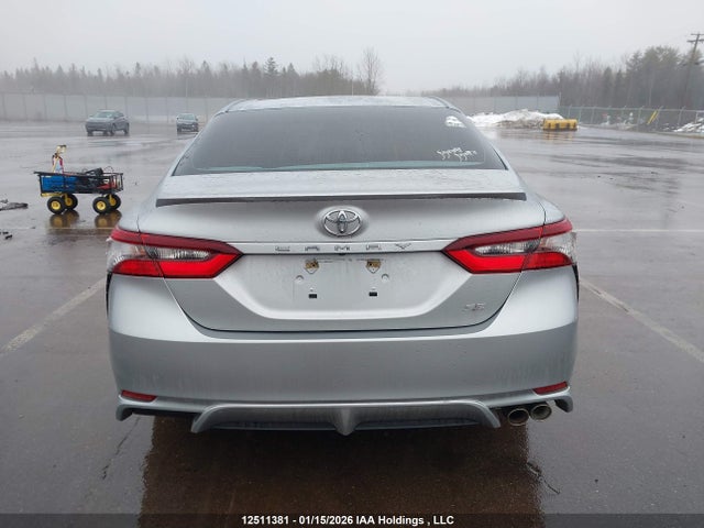 4T1G11AK6NU038166 Toyota CAMRY SE