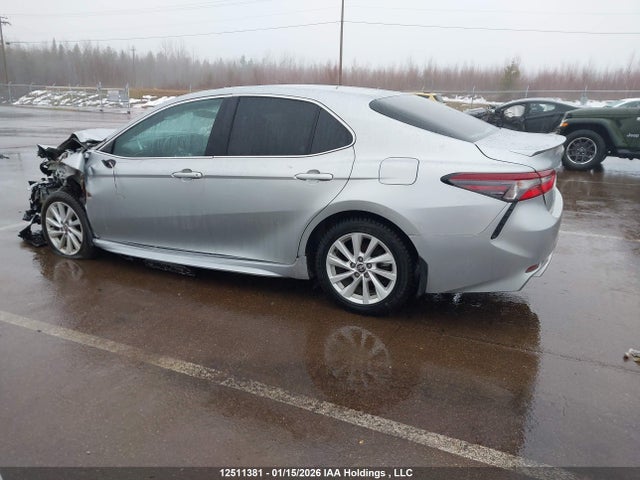 4T1G11AK6NU038166 Toyota CAMRY SE