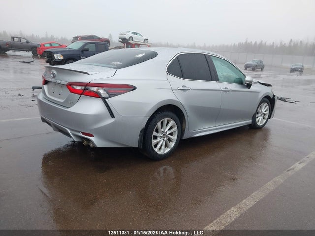 4T1G11AK6NU038166 Toyota CAMRY SE