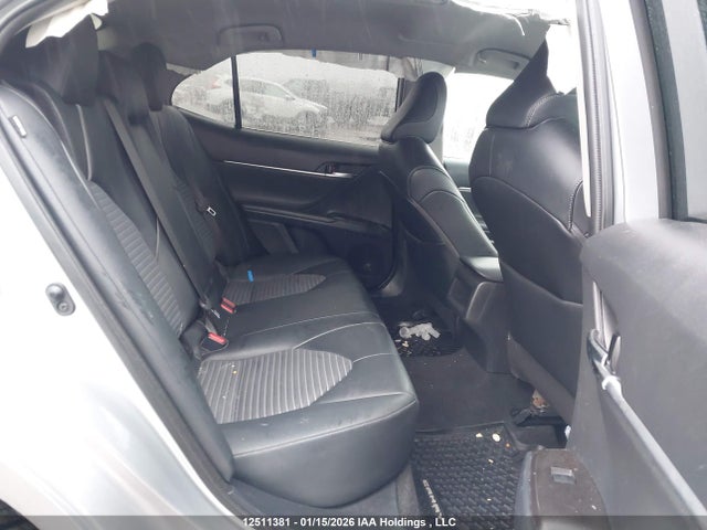 4T1G11AK6NU038166 Toyota CAMRY SE
