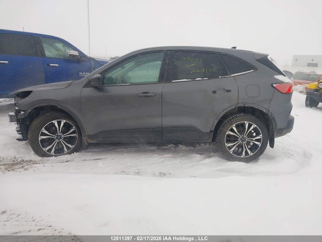 12511397 :رقم المزاد ، 1FMCU9G63NUB19334 vin ، 2022 Ford Escape Se مزاد بيع