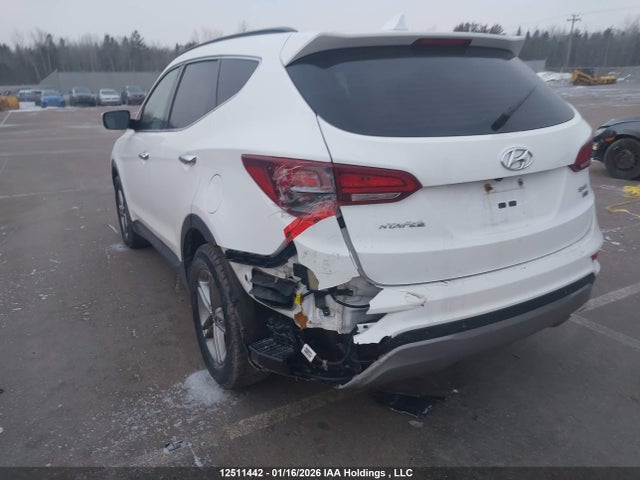 5XYZUDLBXHG476794 Hyundai Santa Fe Sport 2.4 Premium