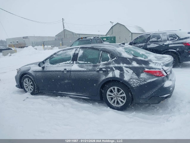 12511557 :رقم المزاد ، 4T1DAACK5SU117842 vin ، 2025 Toyota Camry Xse/xle/le/se مزاد بيع