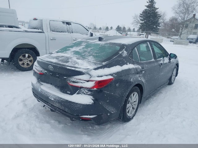 12511557 :رقم المزاد ، 4T1DAACK5SU117842 vin ، 2025 Toyota Camry Xse/xle/le/se مزاد بيع