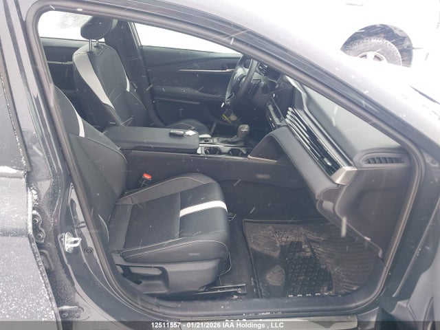 12511557 :رقم المزاد ، 4T1DAACK5SU117842 vin ، 2025 Toyota Camry Xse/xle/le/se مزاد بيع