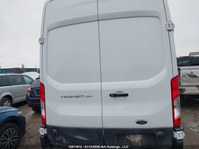 1FTBR3X89SKA81504 Ford Transit T-250