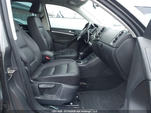WVGJV7AX1FW526701 Volkswagen Tiguan Comfortline/highline/special Edition/trendline