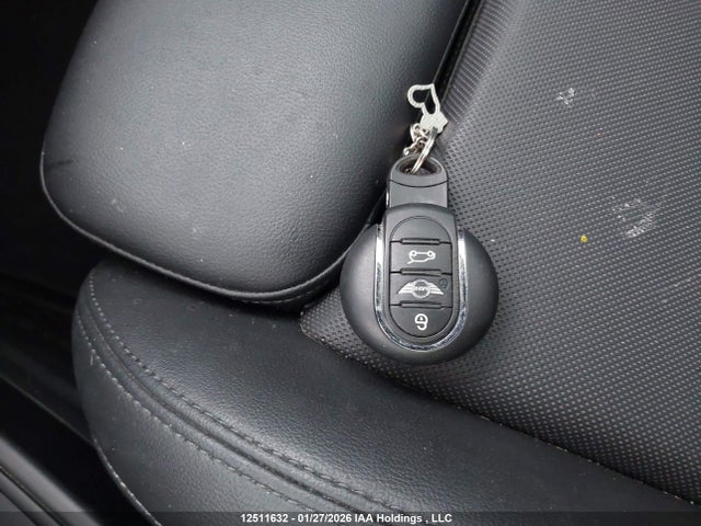 Mini Cooper S Countryman All4 2018 WMZYT5C3XJ3D82201 Image 11