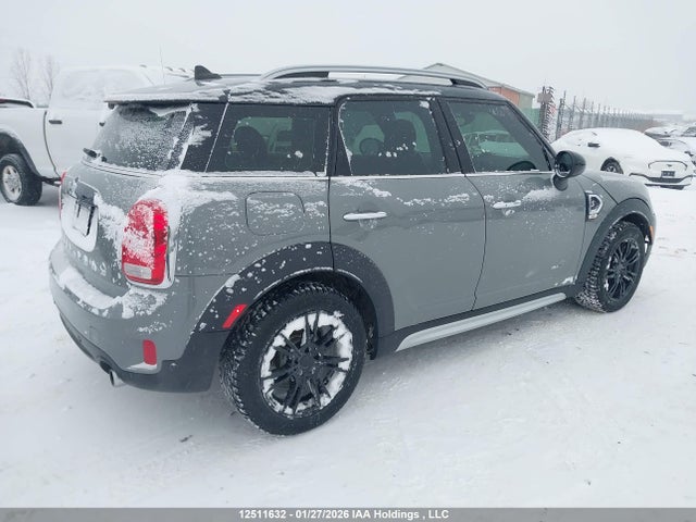 Mini Cooper S Countryman All4 2018 WMZYT5C3XJ3D82201 Image 4
