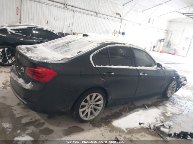 Aukcja sprzedaży 2017 Bmw 320i Xdrive, vin: WBA8A3C3XHK692868, numer aukcji: 12511643