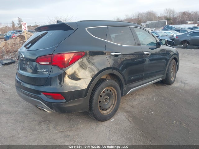 5XYZUDLA0JG531332 Hyundai Santa Fe Sport 2.0t Se