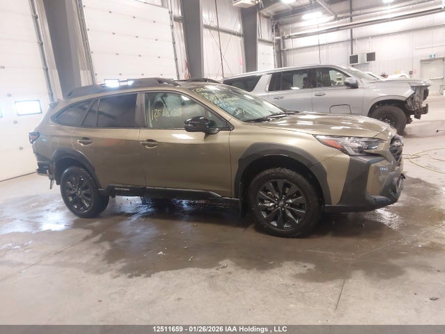 4S4BTDLC7S3129749 Subaru Outback Onyx