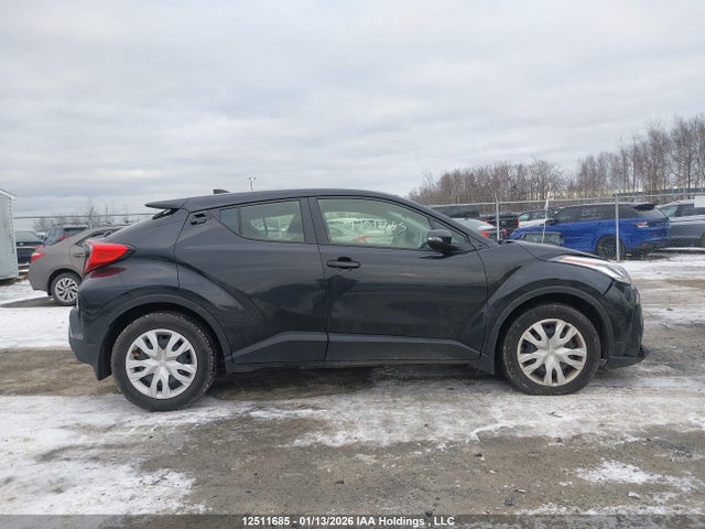 JTNKHMBX8N1131869 Toyota C-HR