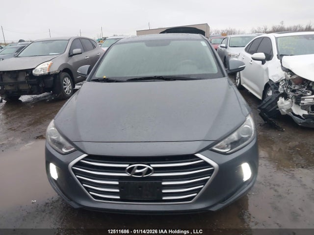 KMHD84LF2JU688641 Hyundai Elantra Gl Se