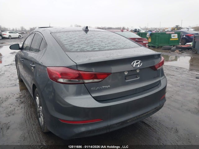 KMHD84LF2JU688641 Hyundai Elantra Gl Se