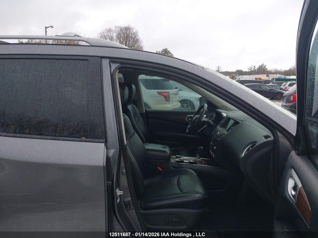 5N1DR2DM5LC643359 Nissan Pathfinder Platinum