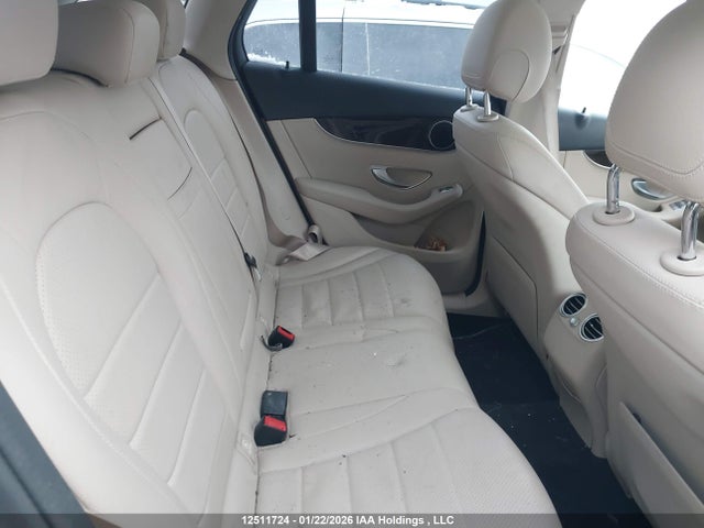 WDC0G8EB7LV203957 Mercedes-Benz Glc 300 4matic